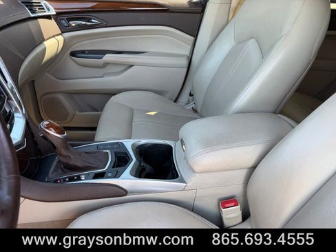 Used 2015 Cadillac SRX Premium AWD/4WD image 12