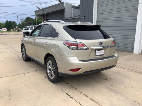 Used 2013 Lexus RX 450h AWD w/ Navigation Pkg image 6