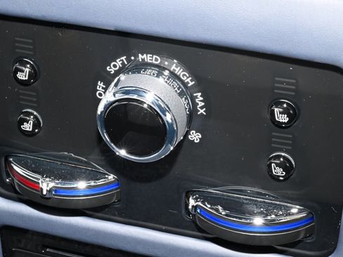 Used 2023 Rolls-Royce Ghost Black Badge w/ Black Badge Ghost Package image 27