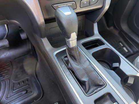 Used 2017 Ford Escape SE w/ Equipment Group 201A FWD image 30