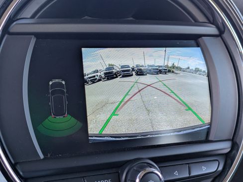 Used 2019 MINI Cooper 2-Door Hardtop image 27