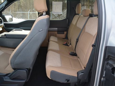 Used 2022 Ford F150 XLT image 20