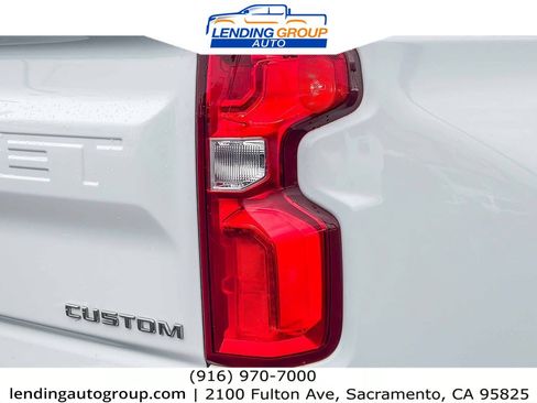 Used 2022 Chevrolet Silverado 1500 Custom w/ Safety Confidence Package RWD image 8