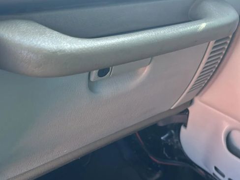 Used 2003 Jeep Wrangler Sahara image 25