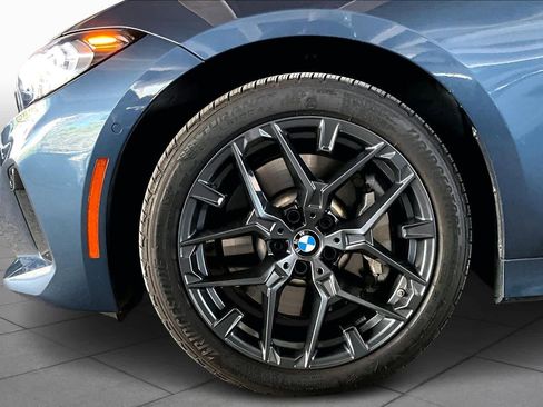 Used 2025 BMW 330i Sedan image 10