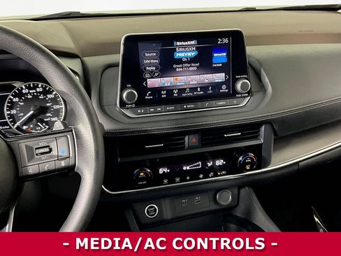 Certified 2023 Nissan Rogue SV image 10