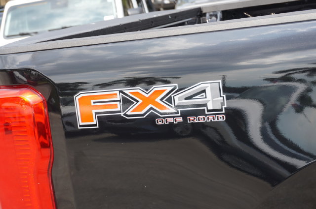 Used 2025 Ford F250 XLT w/ FX4 Off-Road Package AWD/4WD image 32