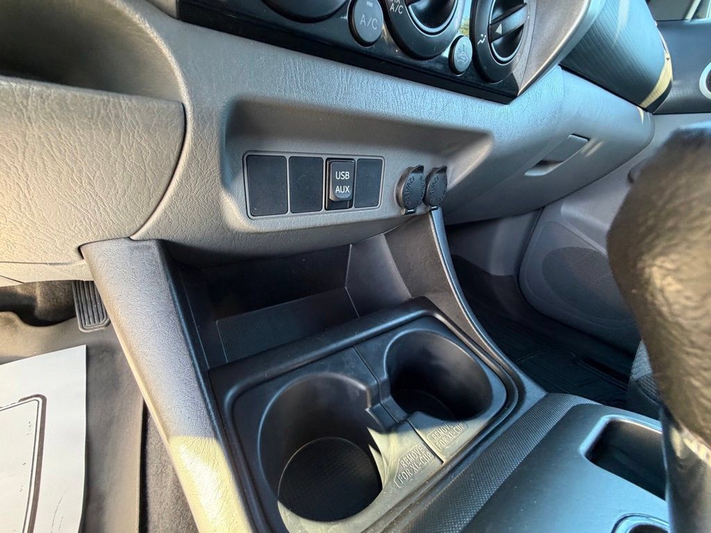 Used 2015 Toyota Tacoma 4x4 Double Cab w/ SR5 Package image 24