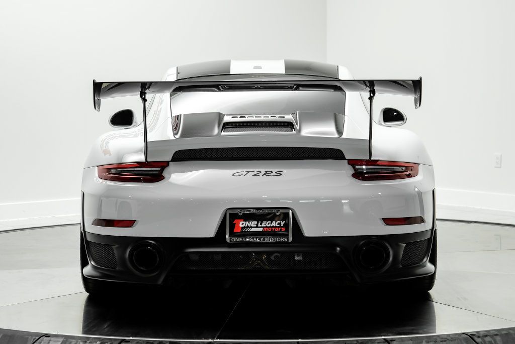 Used 2018 Porsche 911 GT2 RS RWD image 10