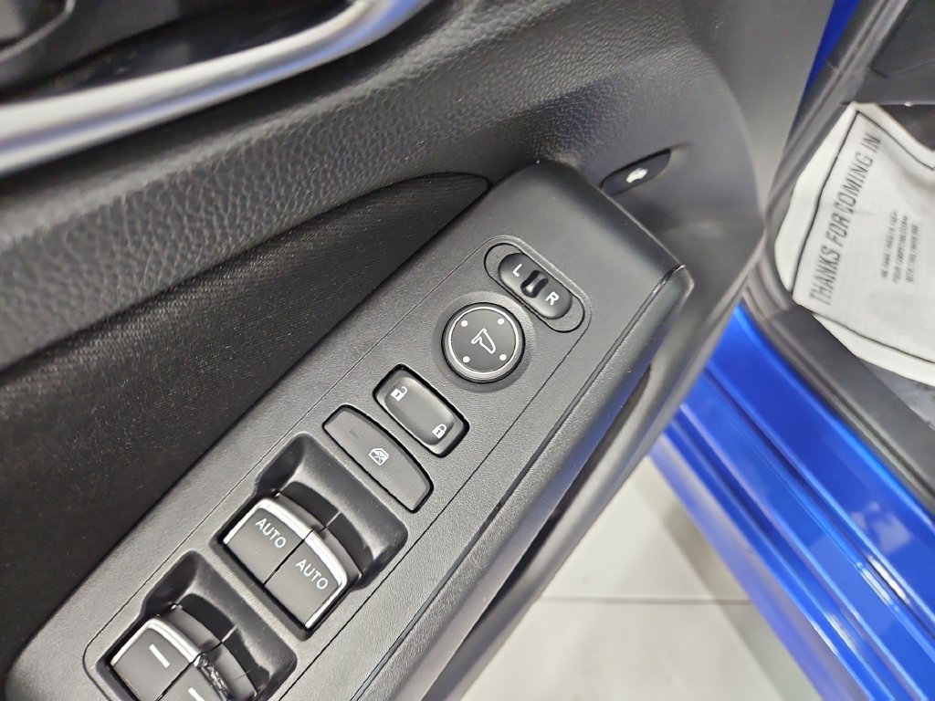 Used 2022 Honda Civic Sport image 11