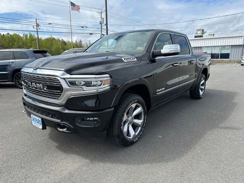 Used 2021 RAM 1500 Limited image 3