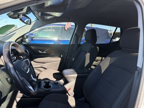 Used 2020 GMC Terrain SLE image 8