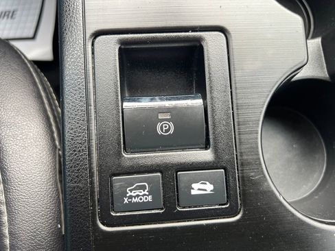 Used 2017 Subaru Outback 2.5i Limited image 22