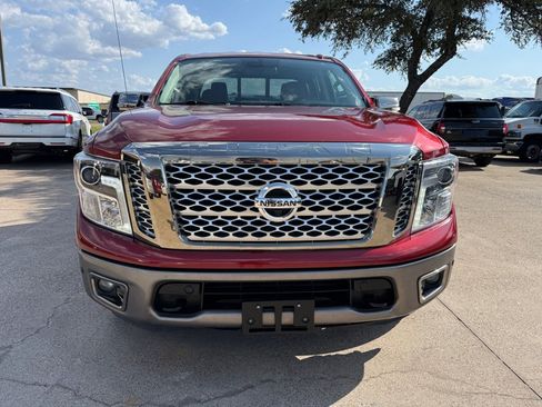 Used 2018 Nissan Titan Platinum Reserve w/ Platinum Utility Package AWD/4WD image 2