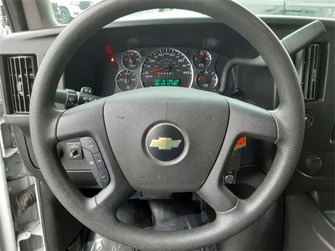Used 2021 Chevrolet Express 2500 w/ Driver Convenience Package image 15