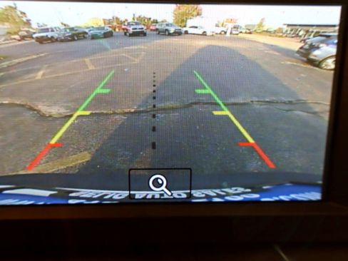 Used 2022 Ford EcoSport S image 9