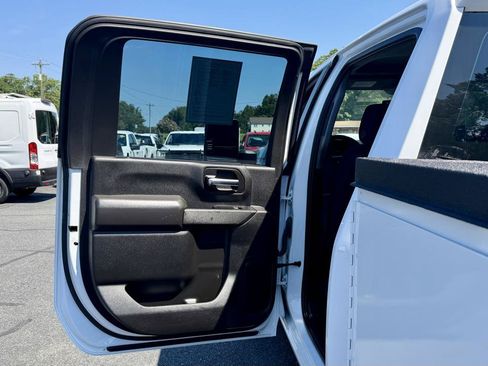 Used 2022 Chevrolet Silverado 2500 W/T w/ WT Fleet Convenience Package RWD image 18
