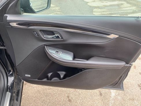 Used 2019 Chevrolet Impala Premier image 18