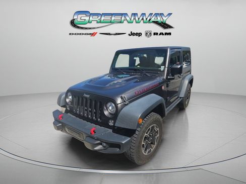 Used 2017 Jeep Wrangler Rubicon AWD/4WD image 4