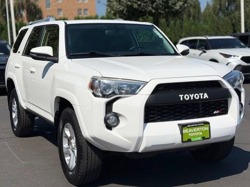 Used 2016 Toyota 4Runner SR5 Premium AWD/4WD image 7