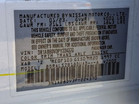 Used 2023 Nissan Sentra SR w/ SR Premium Package image 27