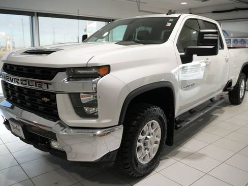 Used 2022 Chevrolet Silverado 3500 LT w/ Convenience Package image 5