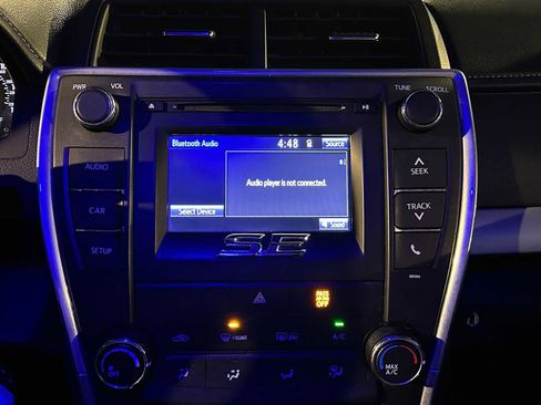 Used 2015 Toyota Camry SE image 27