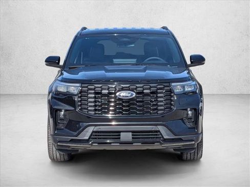 New 2026 Ford Explorer ST-Line w/ ST-Line Street Pack image 6