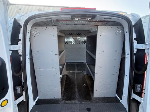 Used 2022 Ford Transit Connect XL FWD image 17