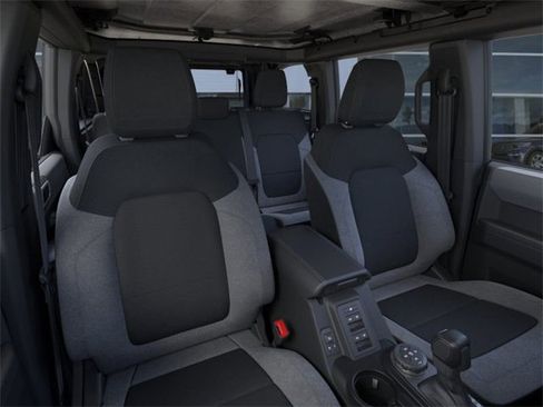 New 2025 Ford Bronco 4-Door w/ Sasquatch Package image 10