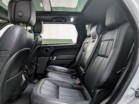 Used 2019 Land Rover Range Rover Sport HSE Dynamic AWD/4WD image 17
