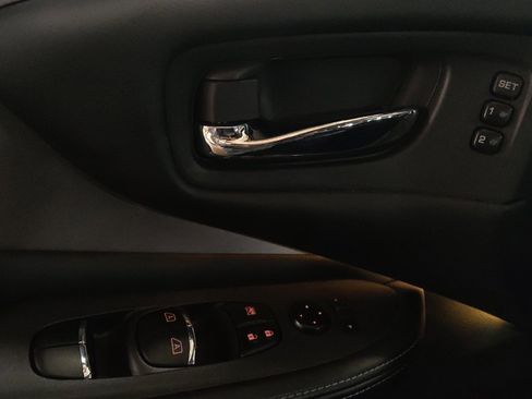 Used 2023 Nissan Murano SL w/ Cargo Package image 27