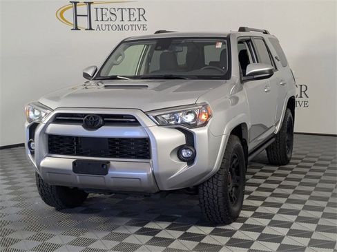 Used 2024 Toyota 4Runner TRD Off-Road image 4
