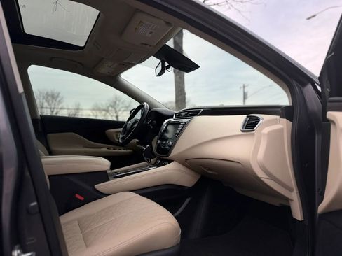Used 2024 Nissan Murano Platinum w/ Cargo Package FWD image 12