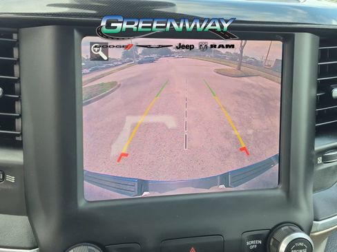 Used 2019 RAM 1500 Laramie w/ Sport Appearance Package AWD/4WD image 18