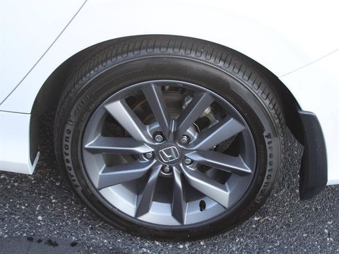 Used 2021 Honda Civic EX-L image 7