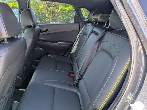 Used 2019 Hyundai Kona Ultimate FWD image 12