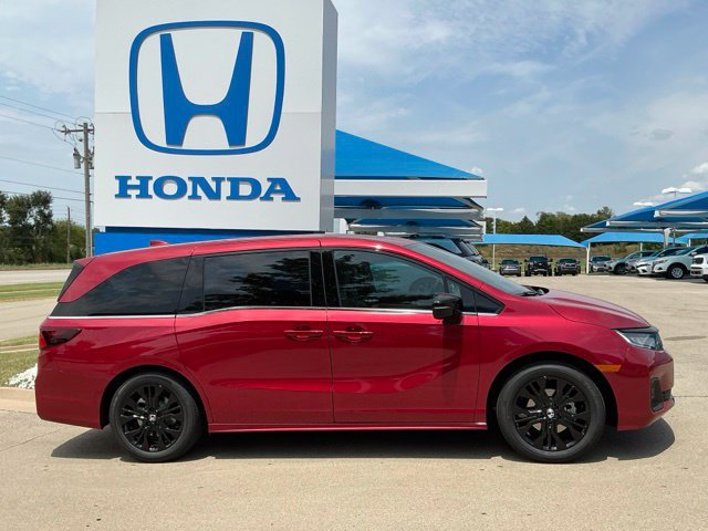 New 2026 Honda Odyssey Sport-L image 2