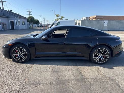 Used 2021 Porsche Taycan 4S w/ Premium Package AWD/4WD image 8