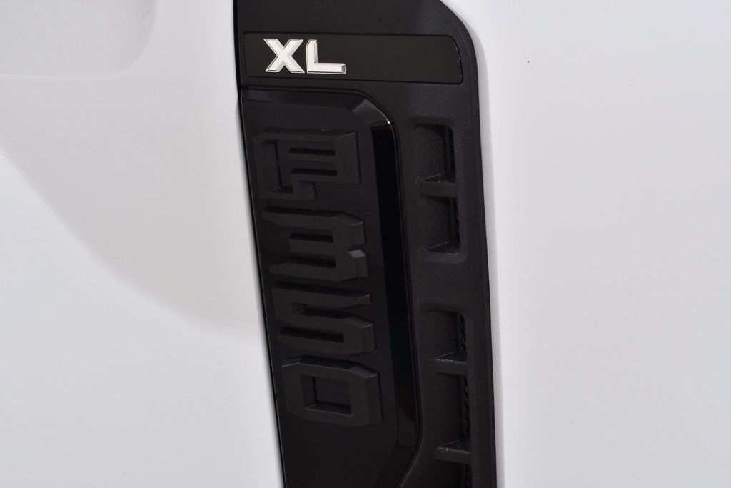 New 2027 Ford F350 XL w/ XL Driver Assist Package AWD/4WD image 21