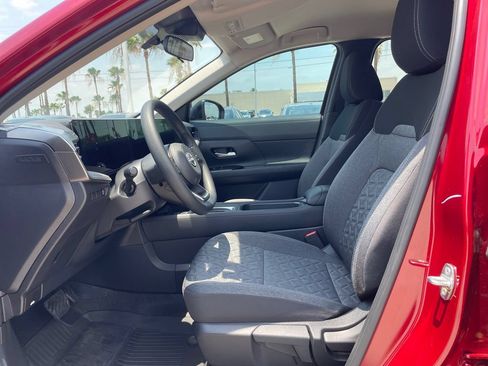 Certified 2026 Nissan Kicks SV w/ Cold Weather Package FWD image 9