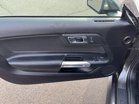 Used 2015 Ford Mustang V6 w/ Equipment Group 051A image 14