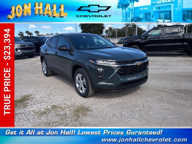 New 2026 Chevrolet Trax LS FWD 360° Tour