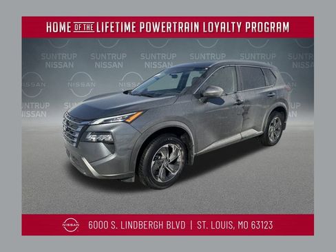 Used 2025 Nissan Rogue SV w/ SV Premium Package image 1