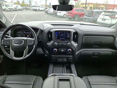 Used 2021 GMC Sierra 1500 Denali w/ Denali Ultimate Package image 9