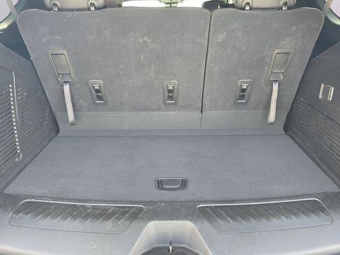 Used 2025 Chevrolet Tahoe LT AWD/4WD image 32
