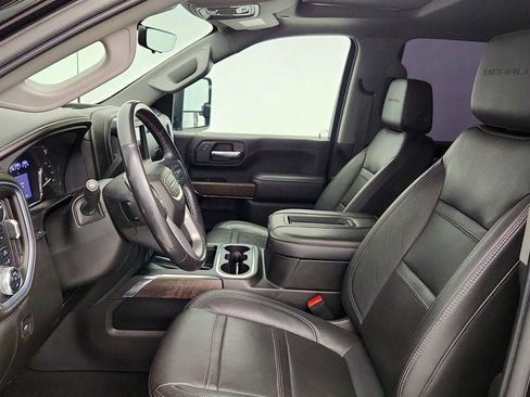 Used 2022 GMC Sierra 2500 Denali w/ Denali Black Diamond Edition AWD/4WD image 21