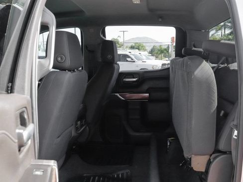 Used 2021 Chevrolet Silverado 1500 RST w/ Z71 Off-Road Package AWD/4WD image 36