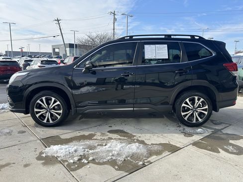 Used 2023 Subaru Forester Limited image 4