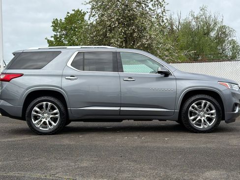 Used 2020 Chevrolet Traverse High Country w/ LPO, Floor Liner Package AWD/4WD image 3